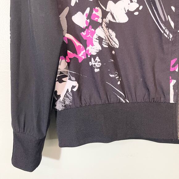 Fabletics Black Zip Up Bomber Black & Pink Floral Jacket Size M - Picture 5 of 7